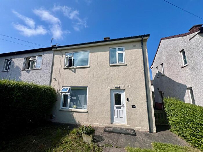3 Bedroom Semi Detached House For Sale In Maltby Road, Manchester, M23