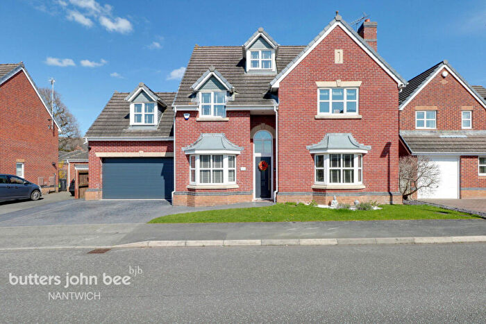 5 Bedroom Detached House For Sale In Talbot Way, Nantwich, CW5