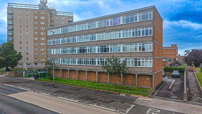 3 Bedroom Maisonette For Sale In West Street, Bridgwater, Somerset. Investors Only!, TA6