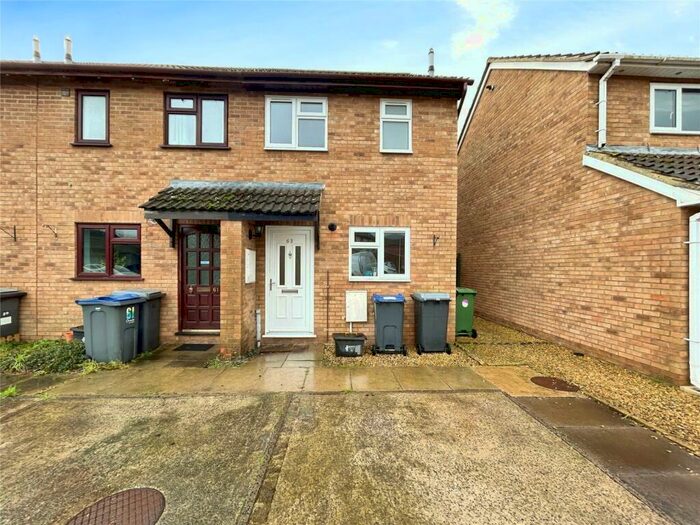 2 Bedroom Semi-Detached House To Rent In Gloucester Walk, Westbury, BA13