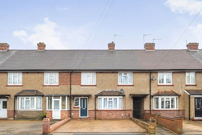 4 Bedroom Terraced House To Rent In Staines, Surrey, TW18