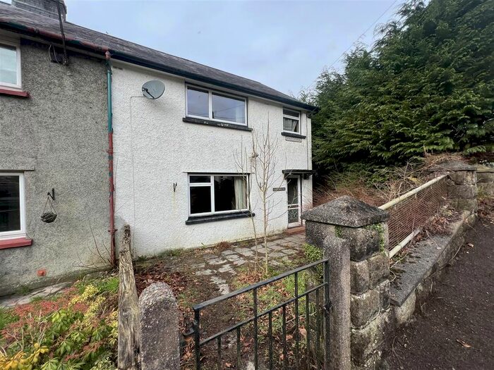 3 Bedroom Property For Sale In Maes Y Deri, Pontrhydygroes, Ystrad Meurig, SY25