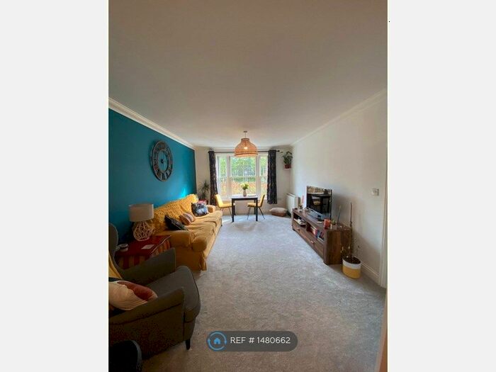 2 Bedroom Flat To Rent In Lower Clarence Road, Norwich, NR1