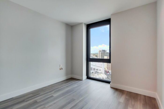 2 Bedroom Apartment To Rent In Alameda, Wembley Park, HA9