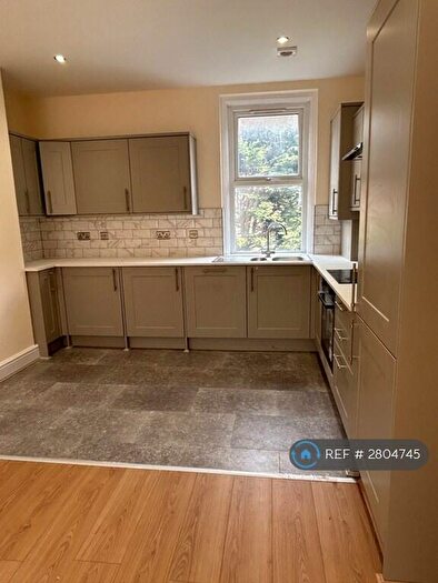 2 Bedroom Flat To Rent In Broughton Drive, Liverpool, L19