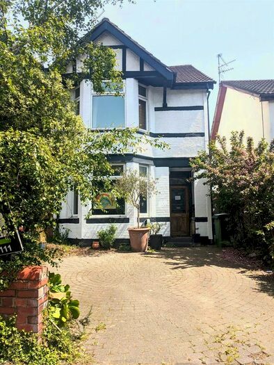 4 Bedroom Detached House To Rent In Fidlas Road, Heath, Cardiff CF14