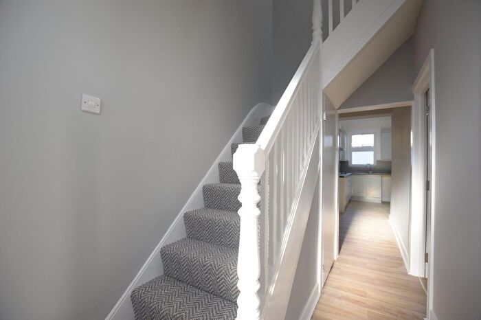 4 Bedroom Semi Detached House To Rent In Grange Road, Ilford, IG1