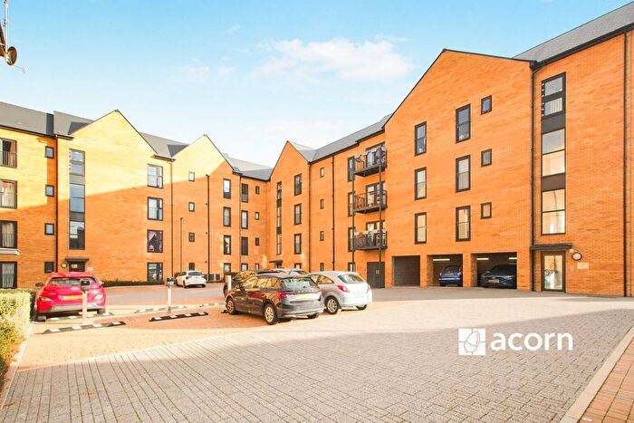 2 Bedroom Flat To Rent In Cresswell Road, Swanscombe, DA10