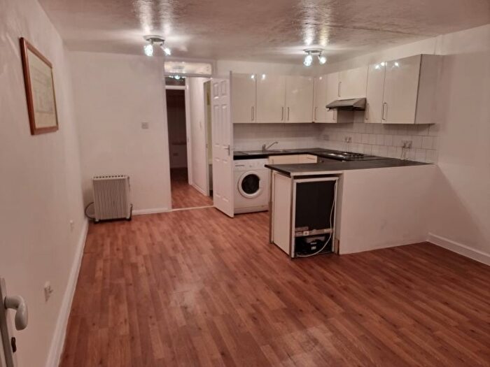 1 Bedroom Flat To Rent In London, SE1