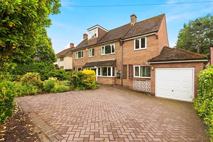 5 Bedroom Detached House For Sale In Overslade Lane, Rugby, CV22