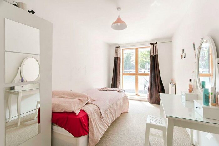 2 Bedroom Flat To Rent In Octave House, Empire Way, Wembley Park, HA9