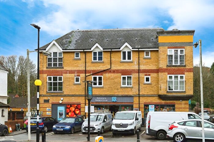2 Bedroom Flat For Sale In Godstone Road, Kenley, Surrey, CR8