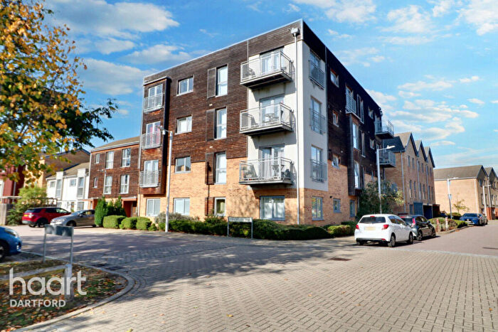 1 Bedroom Flat For Sale In Stones Avenue, Dartford, DA1