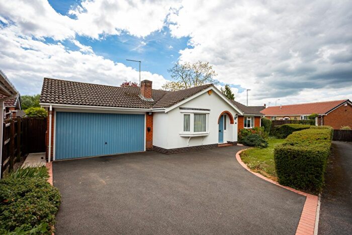 3 Bedroom Detached Bungalow For Sale In Waughs Drive, Mountsorrel, LE12