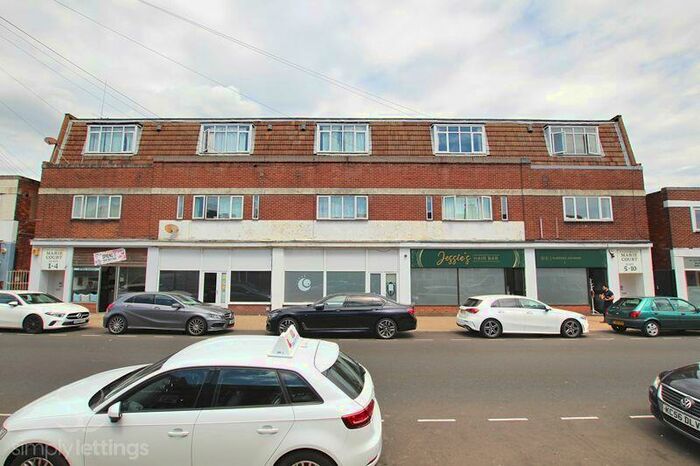 Flat To Rent In New Broadway, Worthing, BN11