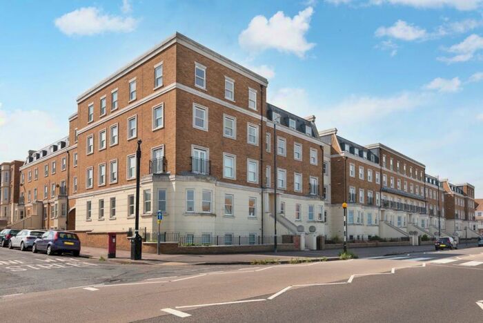 2 Bedroom Flat To Rent In Eastern Esplanade, Cliftonville, Margate, CT9