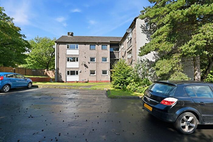 2 Bedroom Flat For Sale In Alexander Road, Glenrothes, KY7