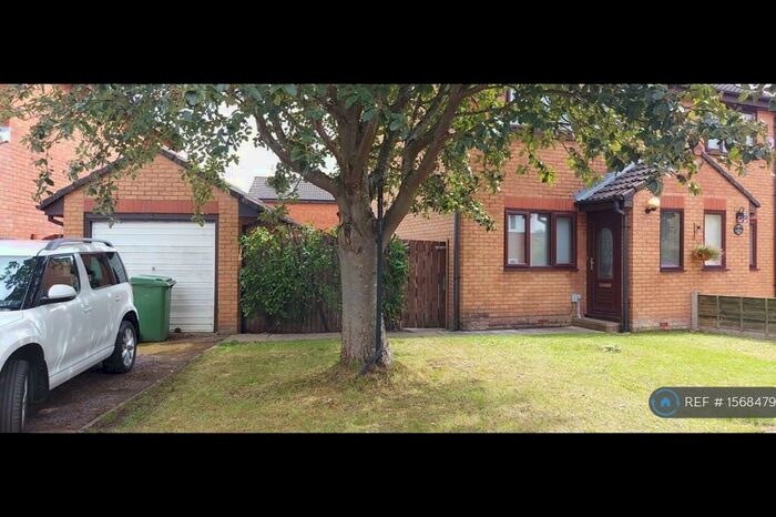 2 Bedroom Semi-Detached House To Rent In Belfry Close, Liverpool, L12