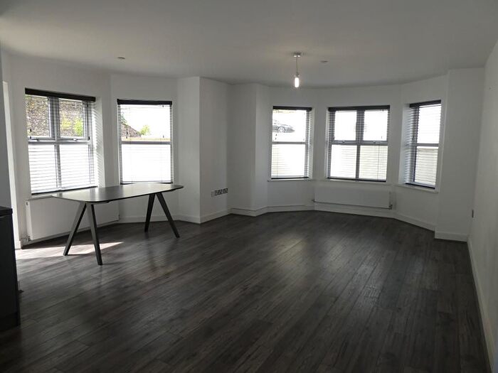 2 Bedroom Flat To Rent In Victoria Park, Rhos On Sea, Colwyn Bay, LL29