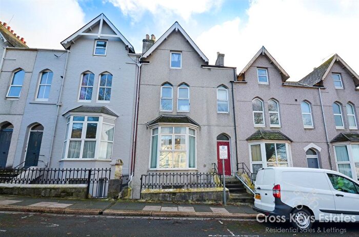 2 Bedroom Flat For Sale In Napier Terrace, Mutley, PL4