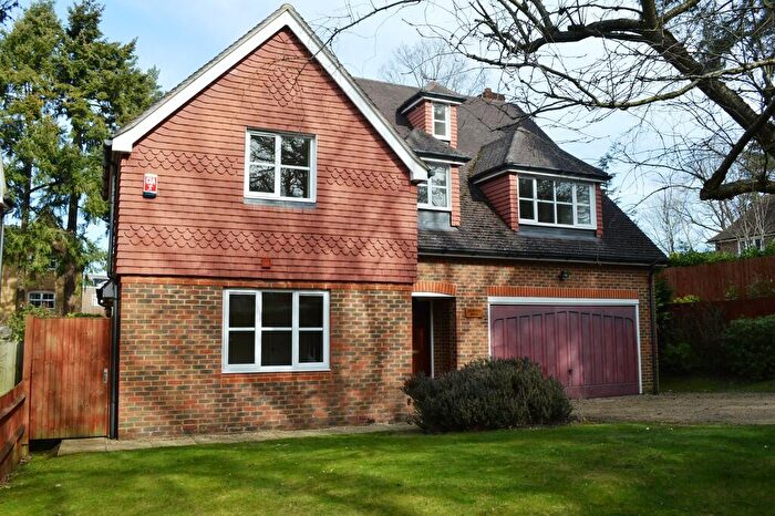 5 Bedroom Detached House To Rent In Pembroke Road, Woking, GU22
