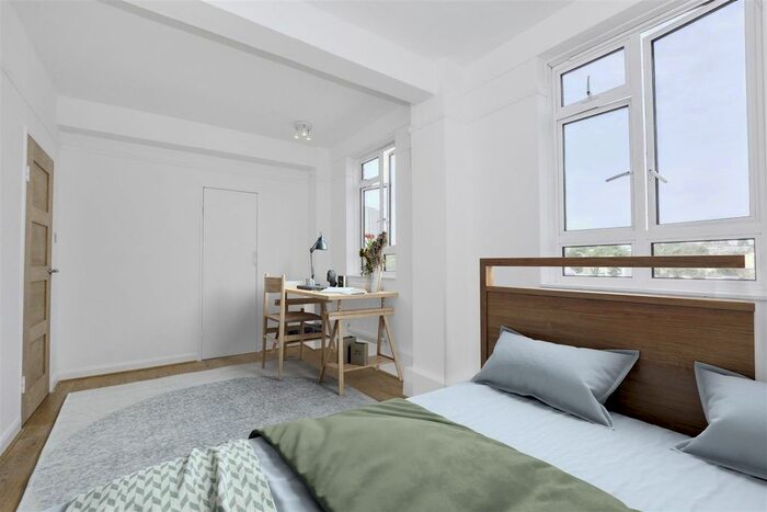 3 Bedroom Flat To Rent In King Henry's Road, Primrose Hill, NW3