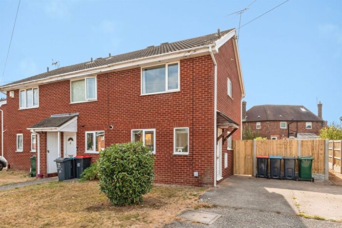2 Bedroom Semi-Detached House For Sale In Mercer Way, Chester, CH4