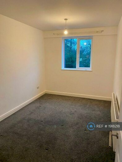 2 Bedroom Flat To Rent In Lilac Close, Alvaston, Derby, DE24