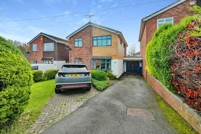 4 Bedroom Detached House For Sale In Blackthorn Crescent, Cannock, Staffordshire, WS12