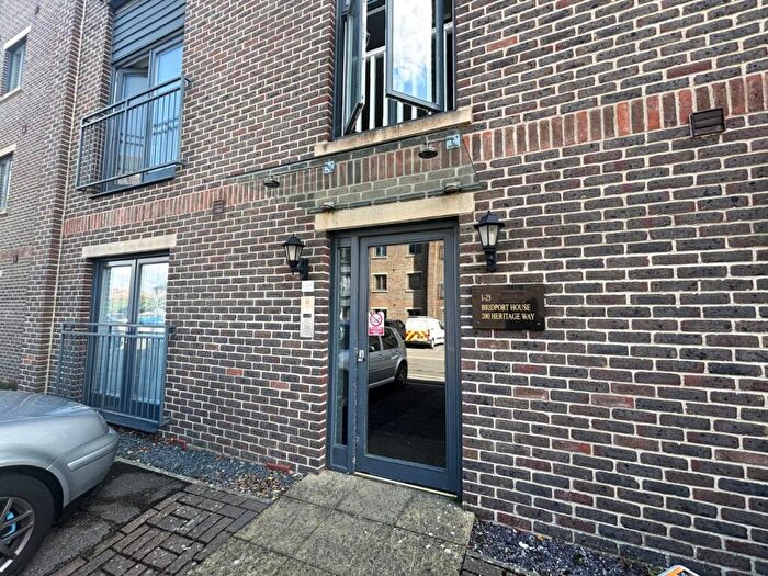 2 Bedroom Flat To Rent In Heritage Way, Gosport, Hampshire, PO12