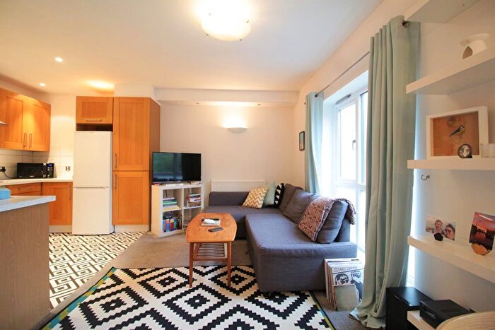 1 Bedroom Flat To Rent In Dukes Terrace, Liverpool, L1
