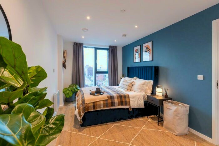 3 Bedroom Flat To Rent In Flat, Swan Street House, Swan Street, Manchester, Greater Manchester, M4