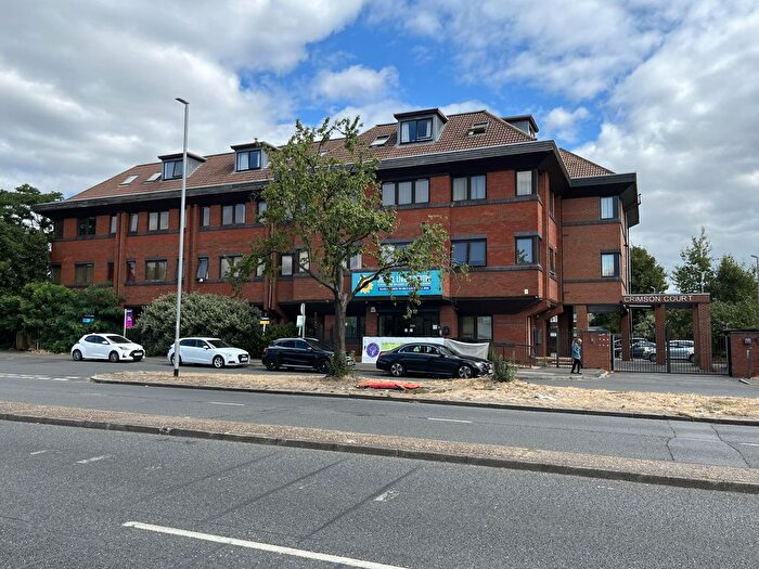 1 Bedroom Flat For Sale In Flat Crimson Court, Uxbridge Road, Uxbridge, Greater London, UB10