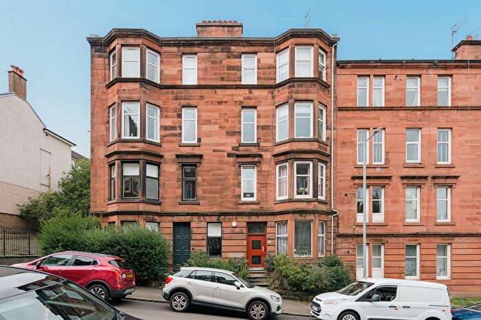 1 Bedroom Flat For Sale In Thornwood Avenue, Thornwood, G11