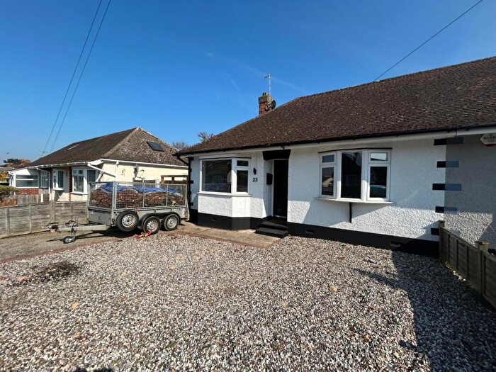 2 Bedroom Semi-Detached Bungalow To Rent In Glenmere Park Avenue, Thundersley, SS7