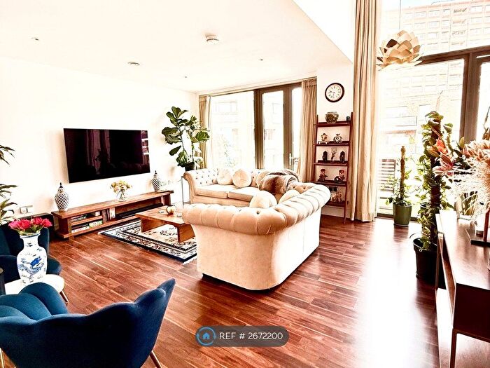 3 Bedroom Flat To Rent In Kilburn Park Road, London, NW6