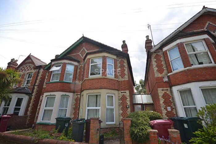 4 Bedroom Semi Detached House To Rent In Palmer Park Avenue, University, Reading, Berkshire, RG6