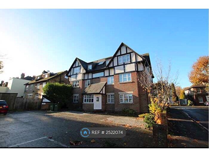 2 Bedroom Flat To Rent In St. James Road, Sutton, SM1