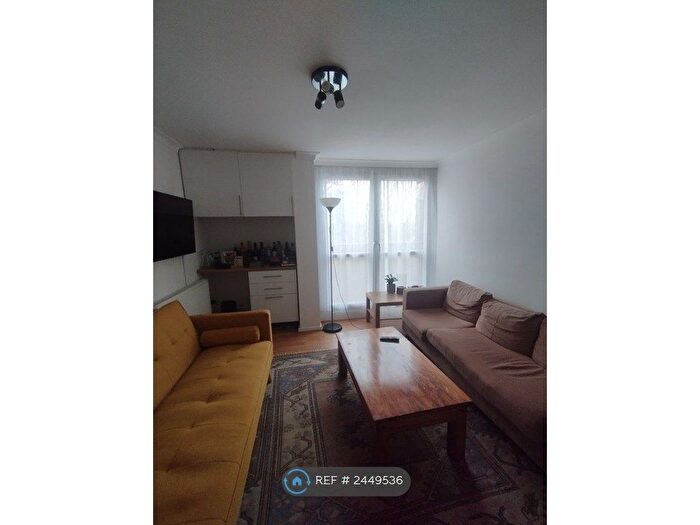 2 Bedroom Flat To Rent In Lewisham, Lewisham, SE13