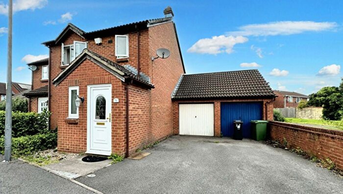 3 Bedroom House To Rent In Winsbury Way, Bradley Stoke, BS32