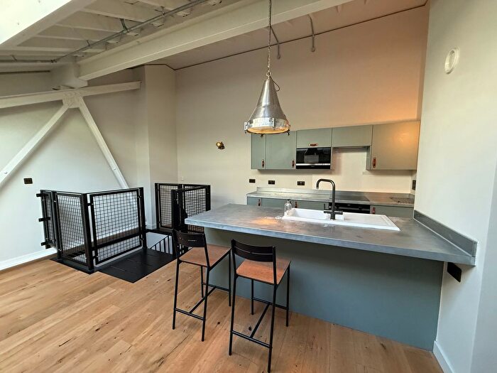 1 Bedroom Flat To Rent In Derwent House, Livery Street, Jewellery Quarter, B3