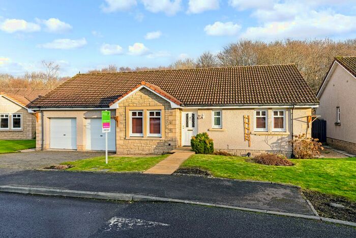 3 Bedroom Detached Bungalow For Sale In Ian Rankin Court, Cardenden, KY5