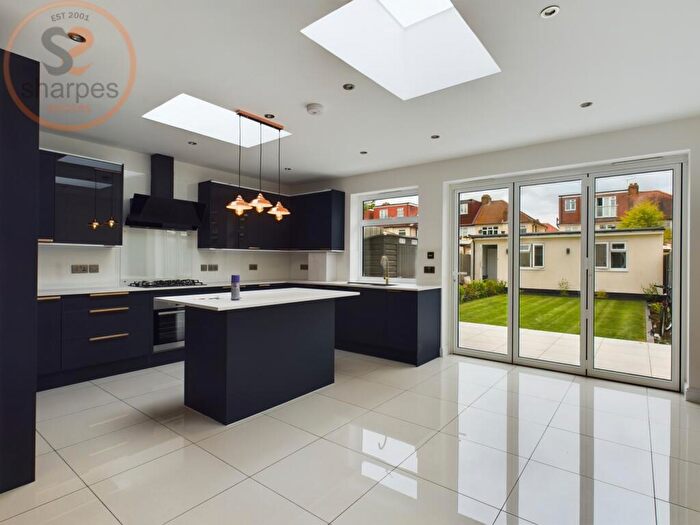 5 Bedroom House To Rent In Watson Avenue, Sutton, Surrey, SM3