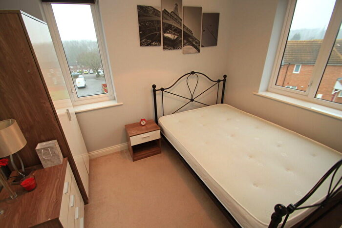 2 Bedroom Apartment To Rent In Newbiggin Place, Leicester, LE4