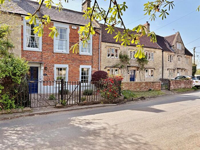 6 Bedroom Terraced House For Sale In Leigh Road, Holt, Trowbridge, BA14