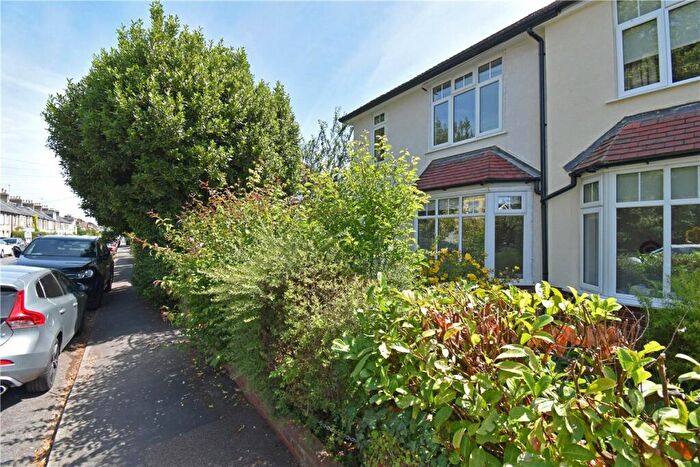 3 Bedroom Semi-Detached House To Rent In Oxford Road, Cambridge, CB4