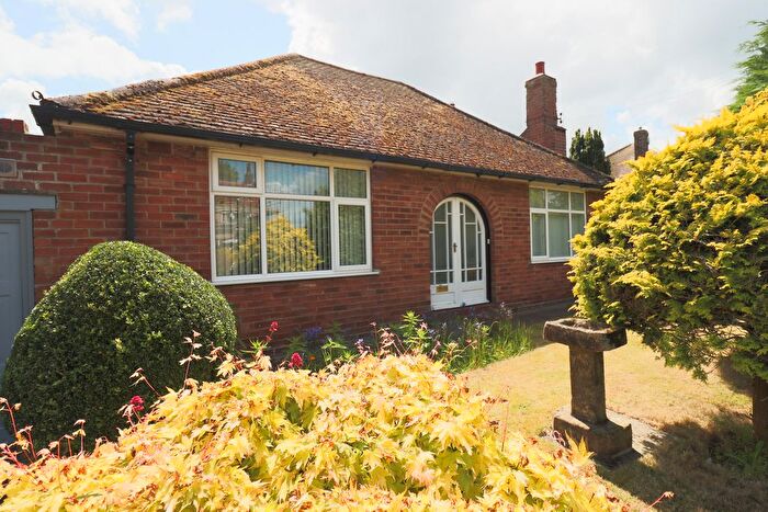 3 Bedroom Detached Bungalow For Sale In Stonegate, Hunmanby, YO14