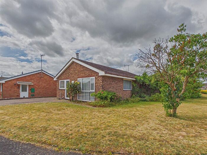 2 Bedroom Detached Bungalow For Sale In The Beeches, Upton-Upon-Severn, WR8