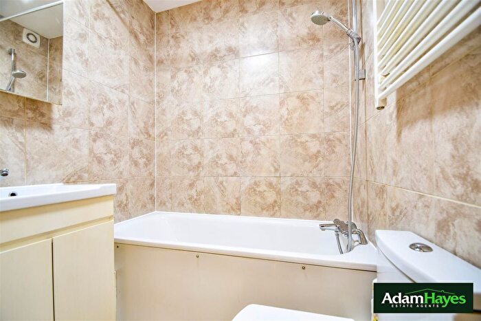 1 Bedroom Flat To Rent In Christchurch Avenue, North Finchley, N12
