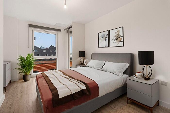 2 Bedroom Apartment To Rent In Sopwith Avenue, London, E17